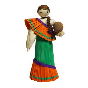 Muñeca de chala con traje típico de Pando